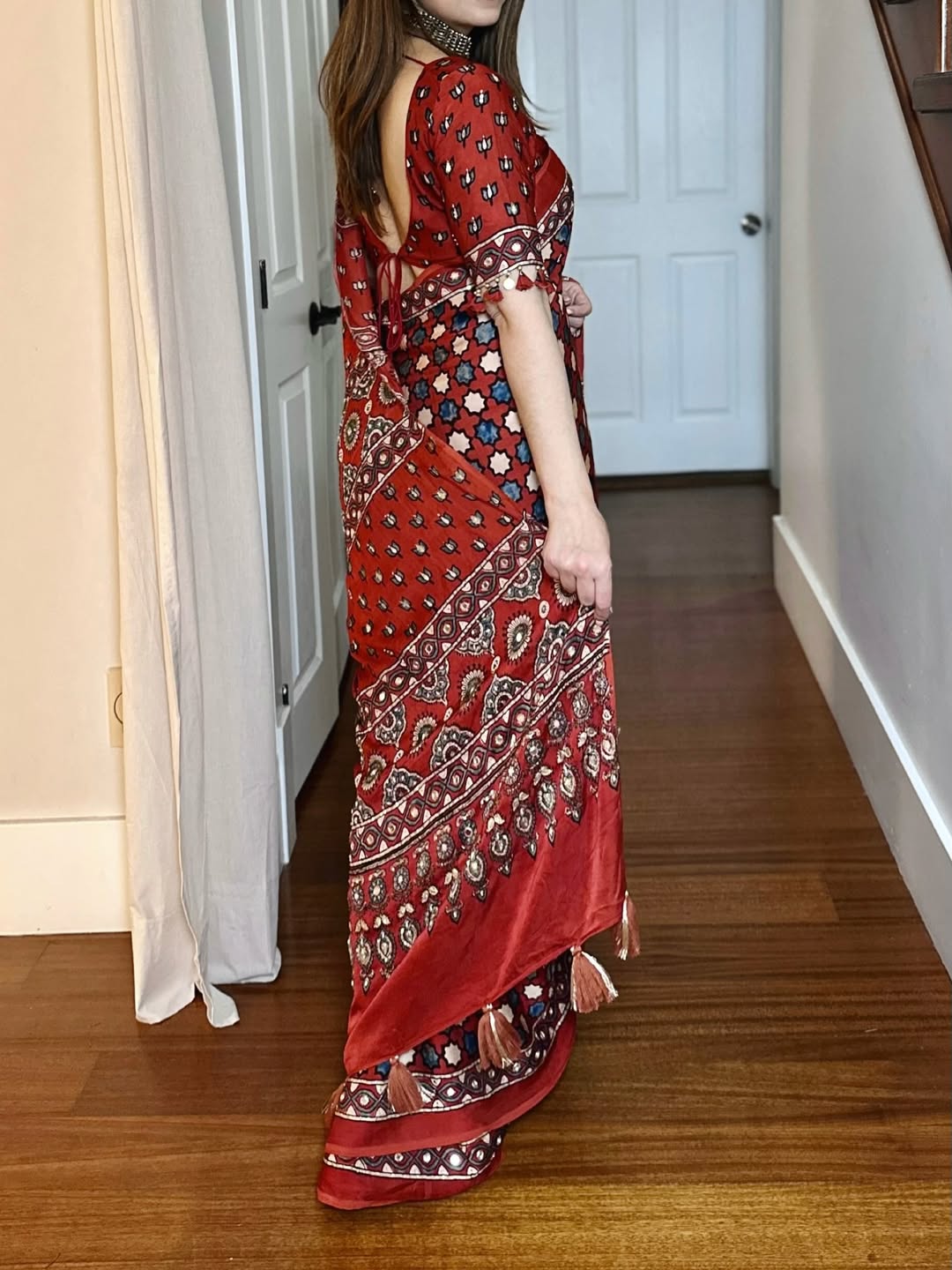 Color:Red