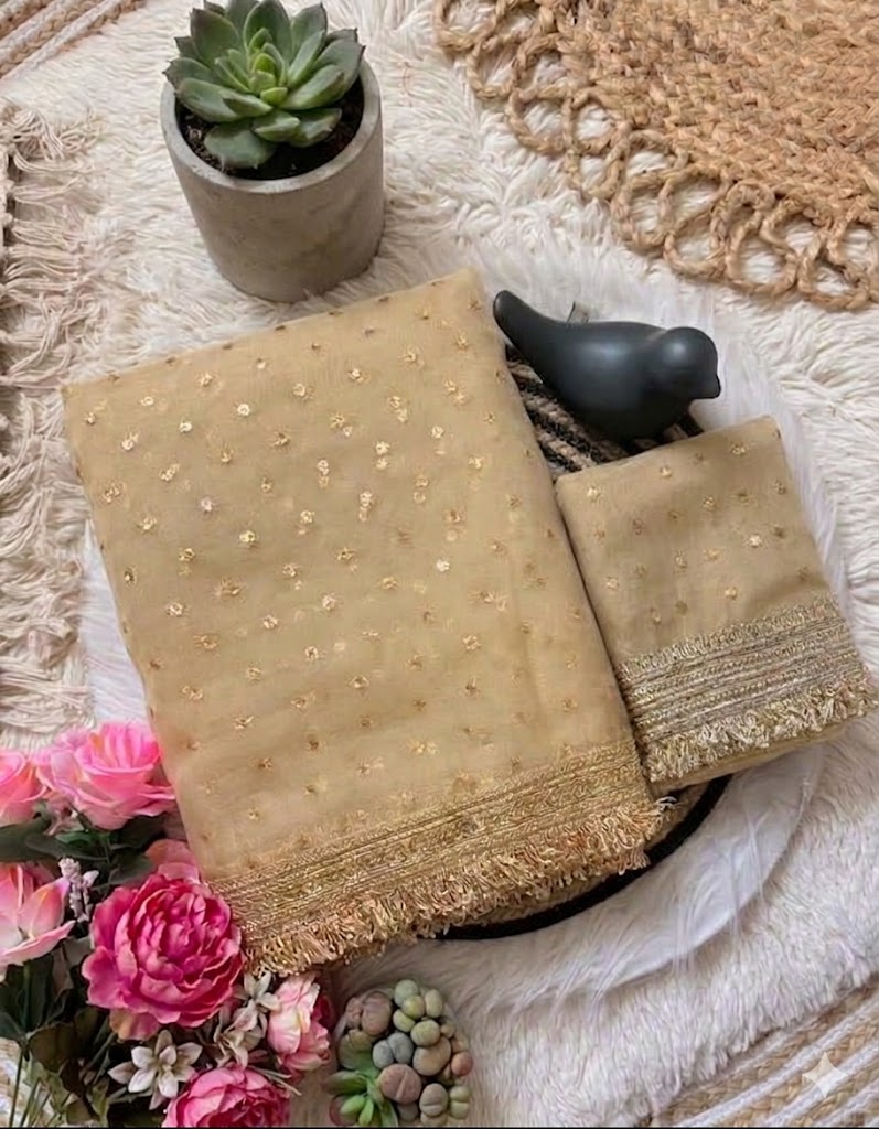 Colour:Cream