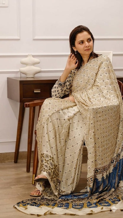 Insta Viral Ajrak Mirror Work Saree – Trending Collection