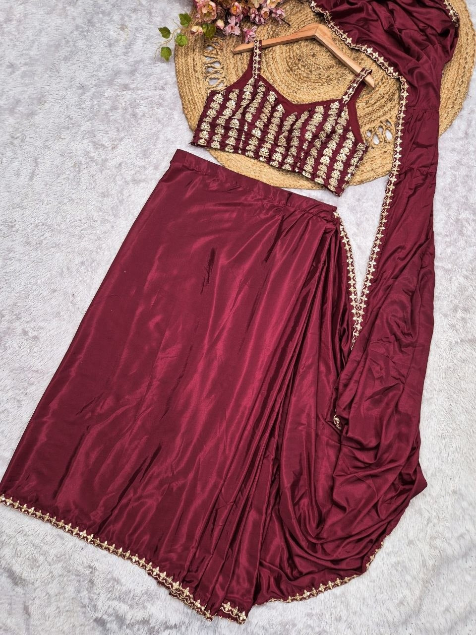 Color:Maroon