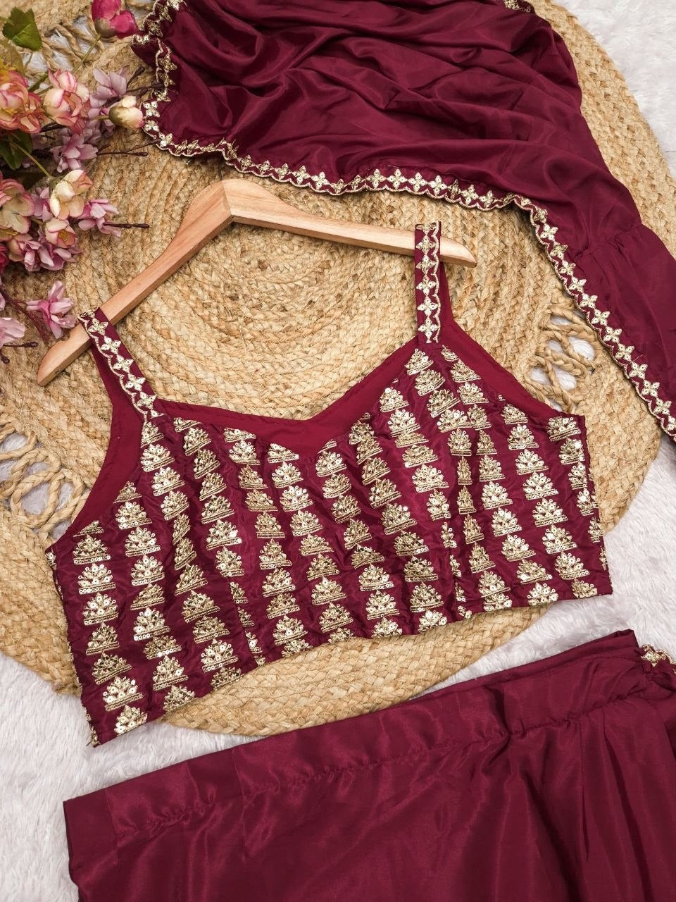 Color:Maroon