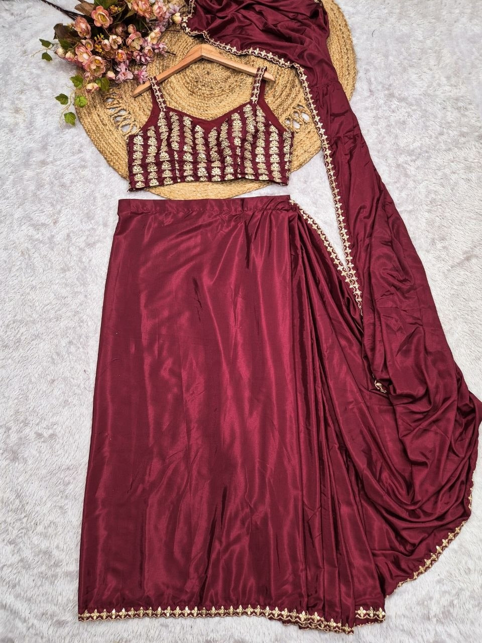 Color:Maroon