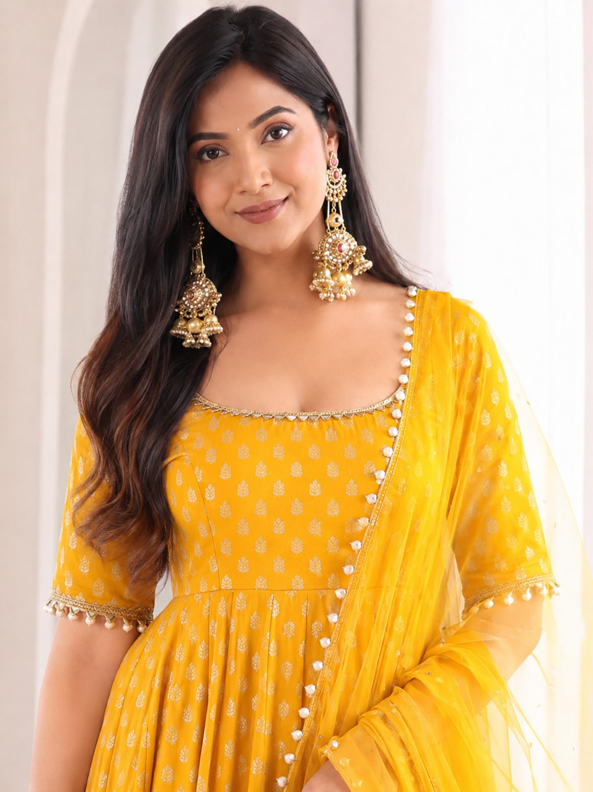 Color:Yellow
