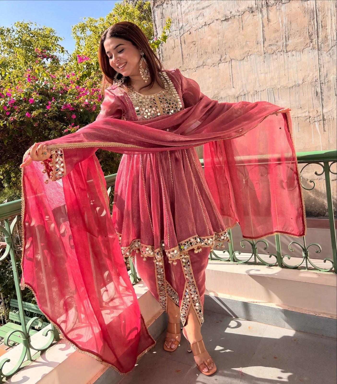 Color:Pink