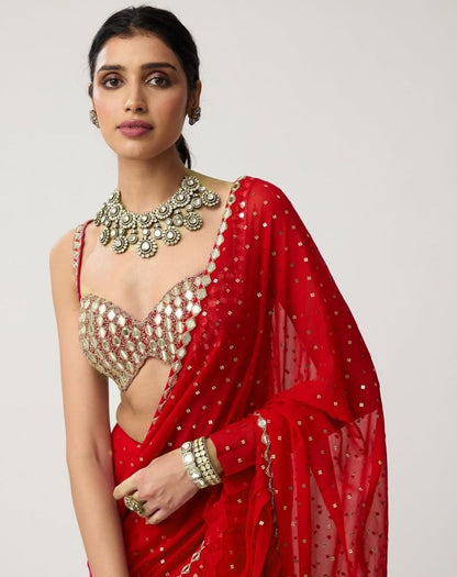 Color:Red