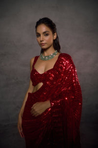 Color:Red