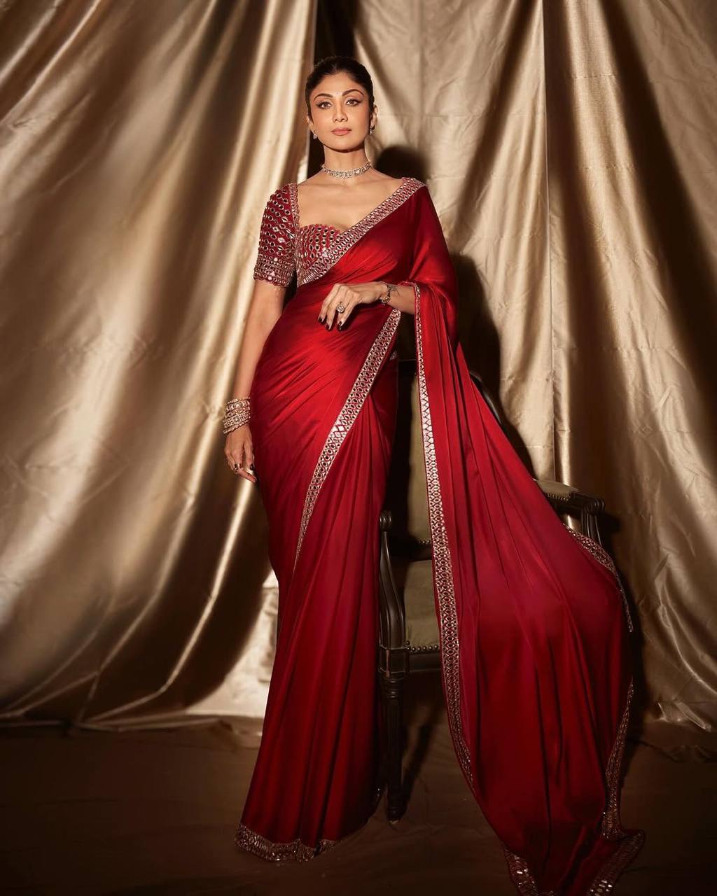 Color:Red