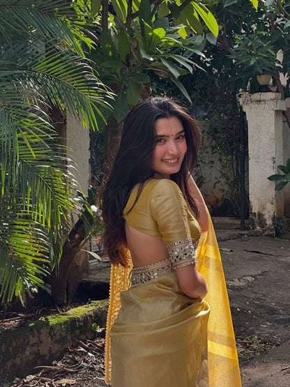 Color:Yellow
