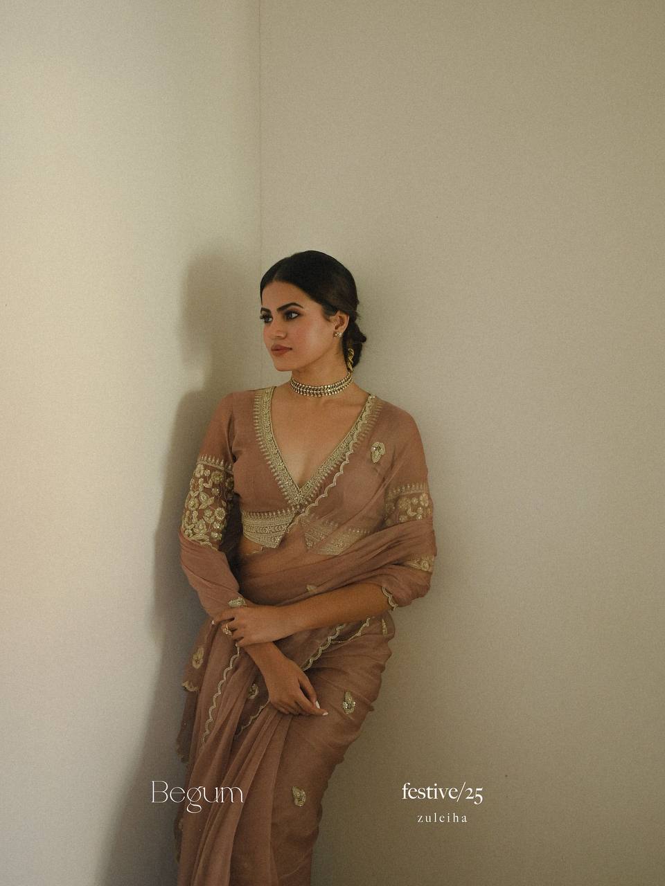 Color:Beige