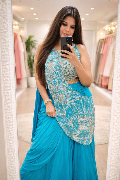 color:Blue
