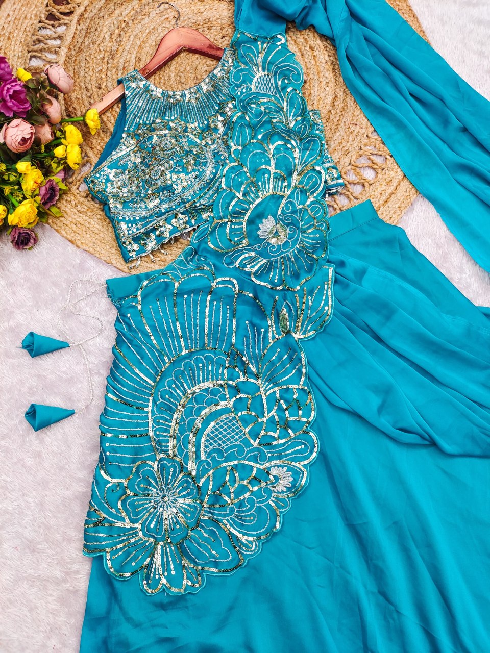 color:Blue