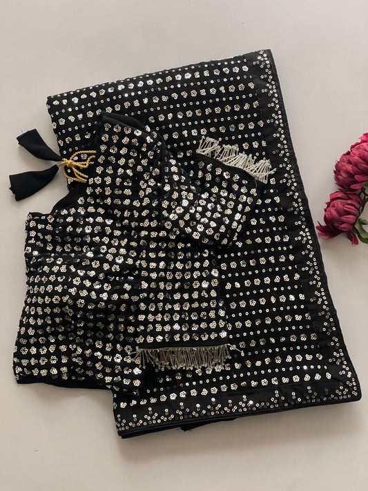 Color:Black