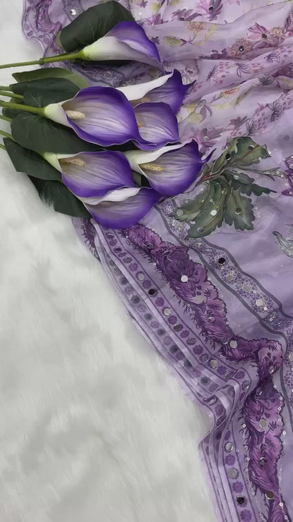 Color:Lavender